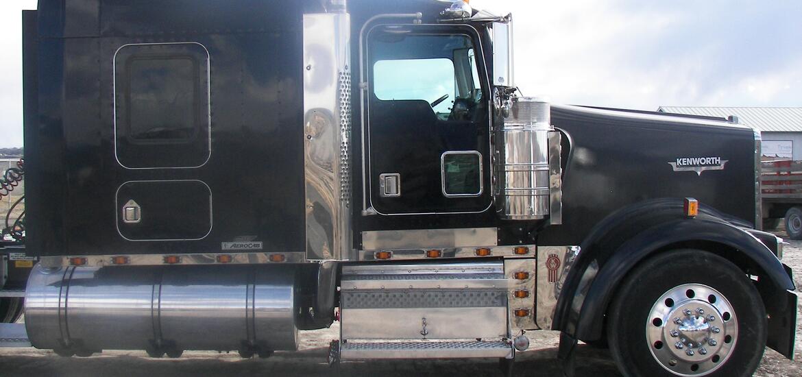 Pic of Passenger Side Before Lettering