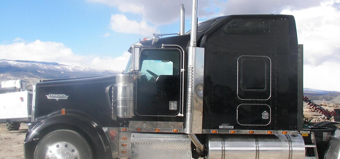 Alpine Fencing Leased Truck